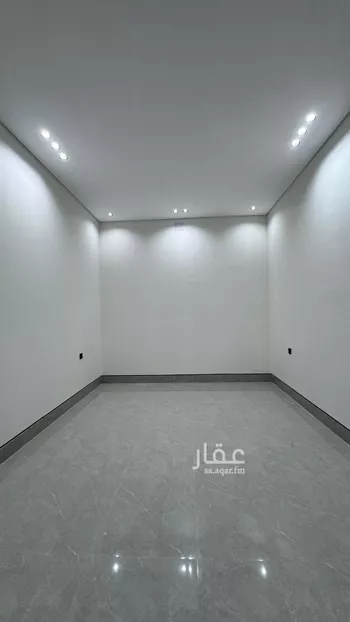 فيلا للبيع في شارع عمارة بن أوس بن ثعلبة الأنصاري, حي الرمال, مدينة الرياض, منطقة الرياض صورة 3