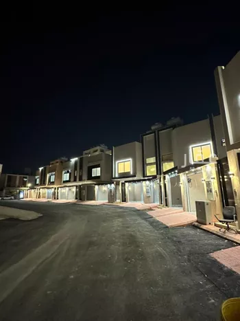 دور للبيع في شارع مسلم, حي بدر, مدينة الرياض, منطقة الرياض صورة 5