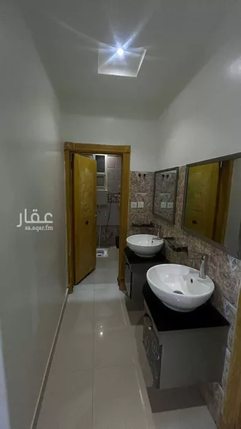 فيلا للبيع في شارع عكرمة بن سليمان ، حي عكاظ ، الرياض ، منطقة الرياض صورة 4