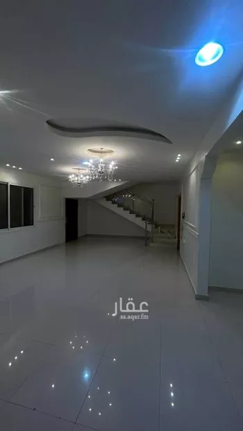 فيلا للبيع في شارع عكرمة بن سليمان ، حي عكاظ ، الرياض ، منطقة الرياض صورة 2