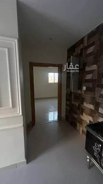 فيلا للبيع في شارع عكرمة بن سليمان ، حي عكاظ ، الرياض ، منطقة الرياض صورة 3