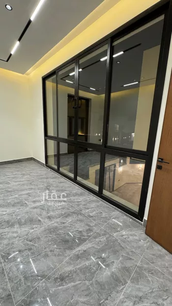 فيلا للبيع في شارع قطب الدين بن السلطان, حي المهدية, مدينة الرياض, منطقة الرياض صورة 5