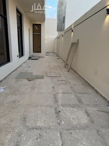فيلا للبيع في شارع أبي زرعة الهمذاني, حي المهدية, مدينة الرياض, منطقة الرياض صورة 3