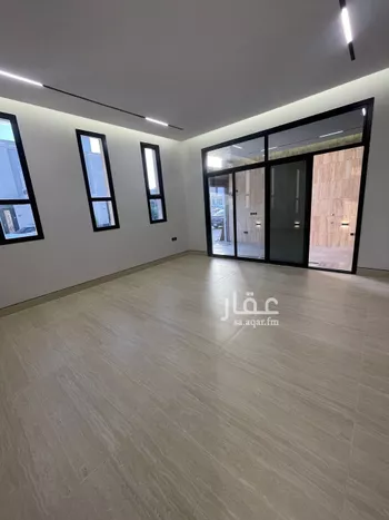 فيلا للبيع في شارع عبداللطيف بن المبارك, حي المهدية, مدينة الرياض, منطقة الرياض صورة 4