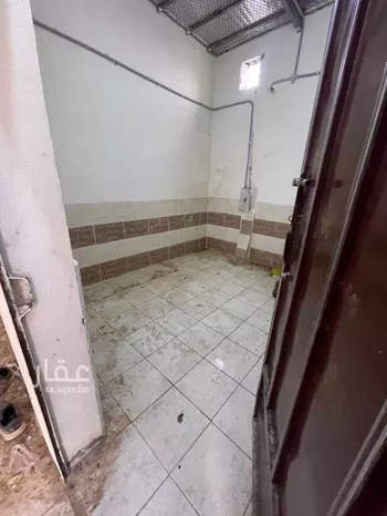 بيت للإيجار في شارع نعيم بن مطرف بن معروف ، حي وادي البطان ، المدينة المنورة ، منطقة المدينة المنورة صورة 4