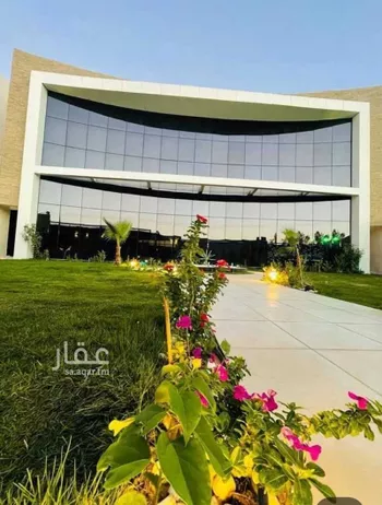 استراحة للبيع في شارع الحمر, حي العليا, مدينة بريده, منطقة القصيم صورة 2