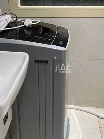 شقة للإيجار في شارع قناة السويس ، حي العقيق ، الرياض ، منطقة الرياض صورة 4