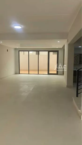 فيلا للإيجار في شارع مطار المك حالد, حي مطار الملك خالد الدولي, مدينة الرياض, منطقة الرياض صورة 2