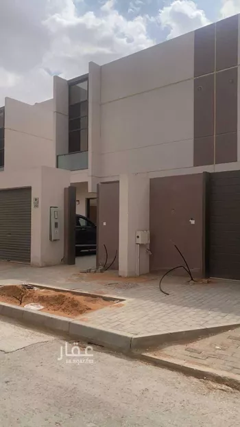 فيلا للإيجار في شارع مطار المك حالد, حي مطار الملك خالد الدولي, مدينة الرياض, منطقة الرياض صورة 5