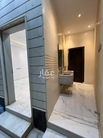 فيلا للإيجار في شارع عمر مكرم, حي الرمال, مدينة الرياض, منطقة الرياض صورة 4