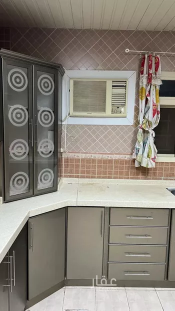 دور للإيجار في شارع العرجون, حي إشبيلية, مدينة الرياض, منطقة الرياض صورة 4
