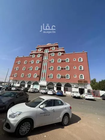 محل للإيجار في شارع  شارع ابن أبي ربيعة, حي الفيصلية أ, مدينة شروره, منطقة نجران صورة 2