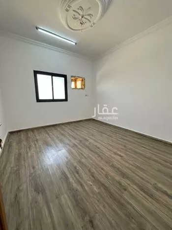 مكتب تجاري للإيجار في شارع عبدالعزيز طحان, حي الصفاء, مدينة جدة, منطقة مكة المكرمة