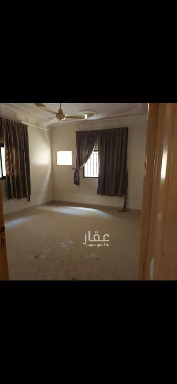 فيلا للبيع في شارع عبدالله بن ضبيان, حي الدار البيضاء, مدينة الرياض, منطقة الرياض صورة 3
