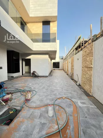 فيلا للبيع في شارع عبداللطيف بن المبارك, حي المهدية, مدينة الرياض, منطقة الرياض صورة 3