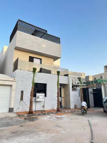 فيلا للبيع في شارع إبراهيم بن علي بن علوي, حي المهدية, مدينة الرياض, منطقة الرياض صورة 2