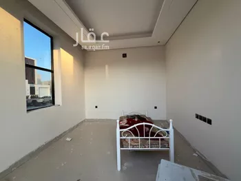 فيلا للبيع في شارع الكمال بن طلحة, حي المهدية, مدينة الرياض, منطقة الرياض صورة 5