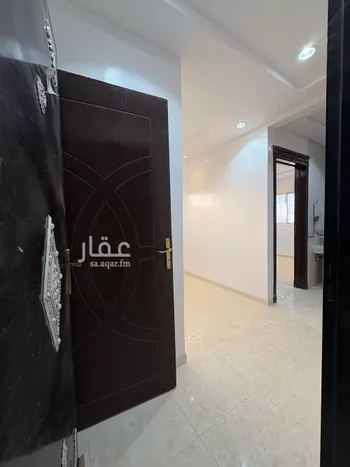 شقة للإيجار في شارع حسين سرحان, حي العوالي, مدينة الرياض, منطقة الرياض صورة 2
