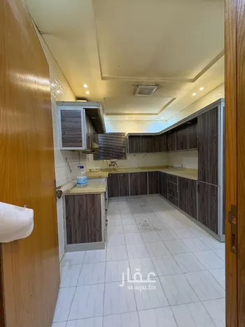 شقة للإيجار في شارع محمد بن أبي تمام, حي العوالي, مدينة الرياض, منطقة الرياض صورة 3