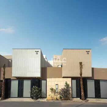 فيلا للبيع في شارع أبي القاسم اليزدي, حي الروضة, مدينة الرياض, منطقة الرياض