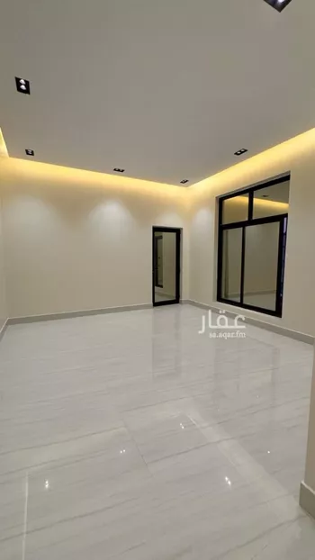فيلا للبيع في شارع أحمد بن إسحاق الأنباري, حي المهدية, مدينة الرياض, منطقة الرياض صورة 3