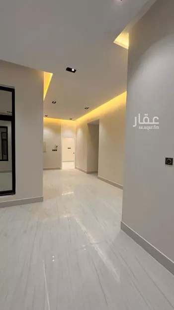فيلا للبيع في شارع أحمد بن إسحاق الأنباري, حي المهدية, مدينة الرياض, منطقة الرياض صورة 2