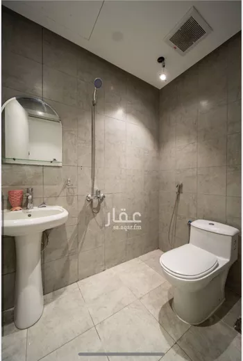 شقة للإيجار في شارع الامير عبدالعزيز بن مساعد بن جلوي, حي العليا, مدينة الرياض, منطقة الرياض صورة 4