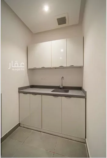شقة للإيجار في شارع الامير عبدالعزيز بن مساعد بن جلوي, حي العليا, مدينة الرياض, منطقة الرياض صورة 3