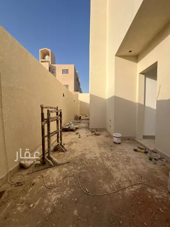 فيلا للبيع في شارع محمد بن أحمد الحجازي, حي المهدية, مدينة الرياض, منطقة الرياض صورة 3
