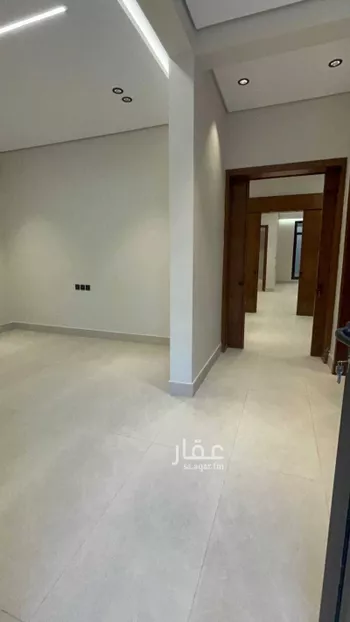 فيلا للبيع في شارع الحسين بن رواحة, حي الرمال, مدينة الرياض, منطقة الرياض صورة 4