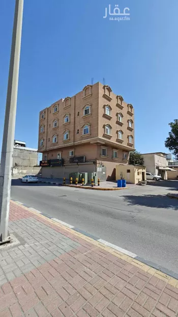 عمارة للبيع في شارع مكة المكرمة, حي الديرة2, مدينة القطيف, المنطقة الشرقية