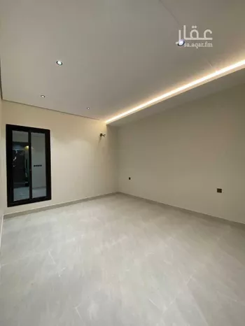 شقة للبيع في شارع أبو اسحاق الشيرازي, حي الصفاء, مدينة تبوك, منطقة تبوك صورة 2