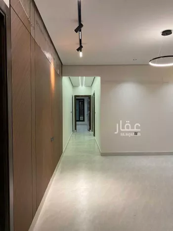 شقة للبيع في شارع أبو اسحاق الشيرازي, حي الصفاء, مدينة تبوك, منطقة تبوك صورة 5