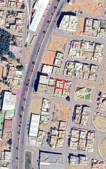 فيلا للبيع في شارع 2041177, حي الصالحية, مدينة عنيزه, منطقة القصيم صورة 2