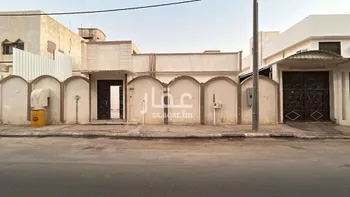 أرض للبيع في شارع الخالدية, حي الملك فهد, مدينة المجمعه, منطقة الرياض