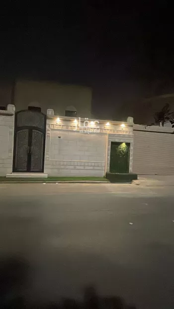 فيلا للبيع في شارع عبدالله بن رشيد, حي الروضة, مدينة الرياض, منطقة الرياض