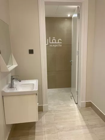شقة للإيجار في شارع الامير فيصل بن عبدالله بن عبدالرحمن, حي حطين, مدينة الرياض, منطقة الرياض صورة 4