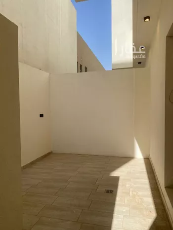 فيلا للإيجار في شارع ابن عبدالغافر النيسابوري, حي العارض, مدينة الرياض, منطقة الرياض صورة 5