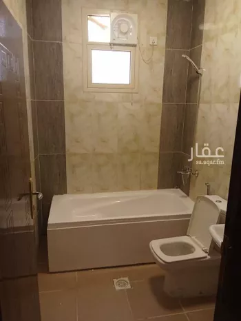 فيلا للإيجار في شارع عبدالوهاب ابن عيسى الفارسي ، حي الرانوناء ، المدينة المنورة ، منطقة المدينة المنورة صورة 3
