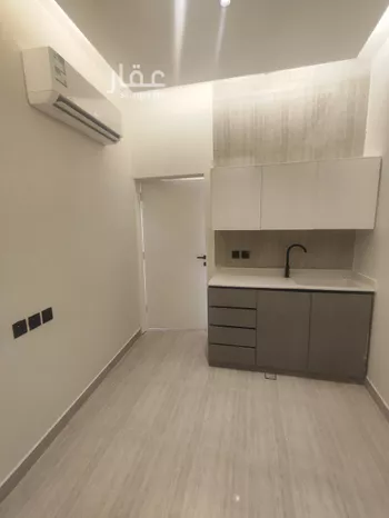 شقة للإيجار في شارع الأمير فهد بن إبراهيم آل سعود, حي الضباط, مدينة الرياض, منطقة الرياض صورة 4