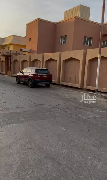 فيلا للبيع في شارع أروى بنت عبدالمطلب, حي الملز, مدينة الرياض, منطقة الرياض