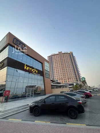 محل للإيجار في شارع الملك فهد بن عبدالعزيز سعود, حي الحمراء, مدينة الخبر, المنطقة الشرقية صورة 2