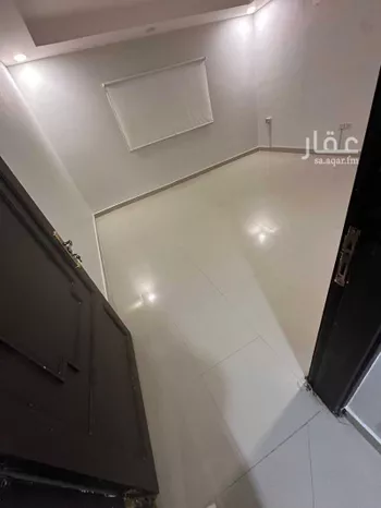 شقة للإيجار في شارع جو ، حي الورود ، الرياض ، منطقة الرياض صورة 3