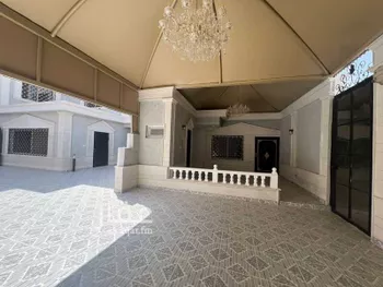 فيلا للبيع في شارع إبراهيم بن خليل الكردي, حي المهدية, مدينة الرياض, منطقة الرياض صورة 5