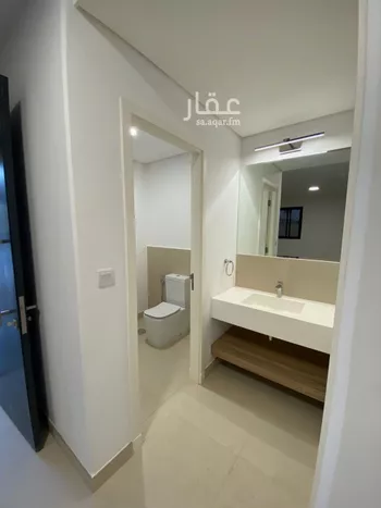 فيلا للبيع في شارع رقم 1043, حي سدرة, مدينة الرياض, منطقة الرياض صورة 2