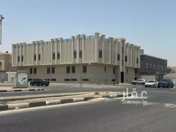 عمارة للبيع في شارع عبدالرزاق ابن همام, حي الراكة الشمالية, مدينة الدمام, المنطقة الشرقية