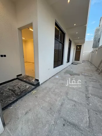 فيلا للبيع في شارع عبداللطيف بن المبارك, حي المهدية, مدينة الرياض, منطقة الرياض صورة 4