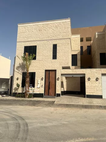 فيلا للبيع في شارع عبدالله النحوي, حي المهدية, مدينة الرياض, منطقة الرياض صورة 2