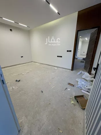 فيلا للبيع في شارع عبداللطيف بن المبارك, حي المهدية, مدينة الرياض, منطقة الرياض صورة 5