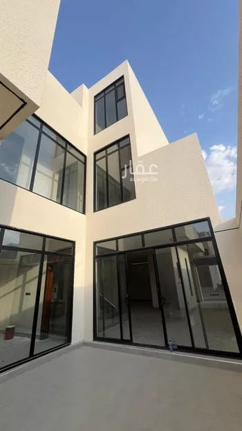 فيلا للبيع في شارع محمد بن أبي بكر القيم, حي المهدية, مدينة الرياض, منطقة الرياض صورة 5